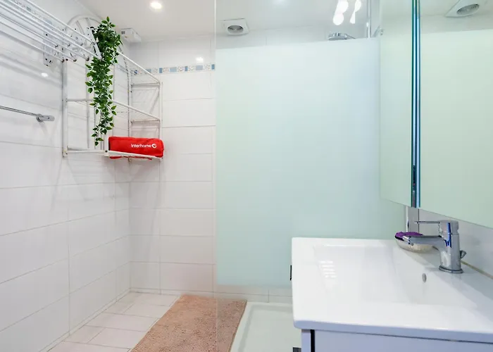 Victoria Surf-14 By Interhome